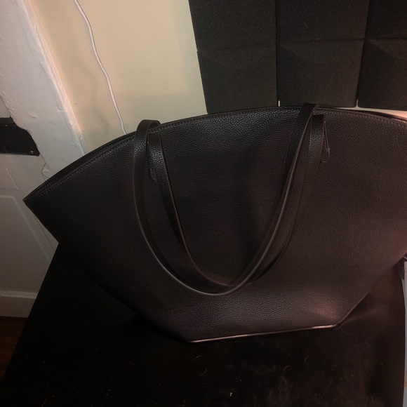 liz Claiborne tote bag - Picture 2 of 5